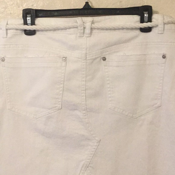 🧨Now $18🧨Democracy NWT - Picture 6 of 8